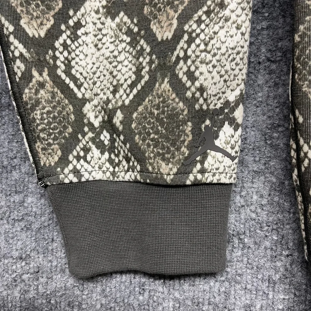 Jordan Hoodie Mens XL Sail Olive Snakeskin Print AOP Sport Hoop Fleece Pullover